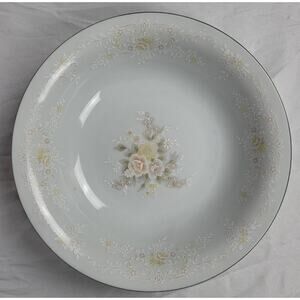 Crescent Fine China Jie Pai Bowl Painted Golden Flowers and Accents